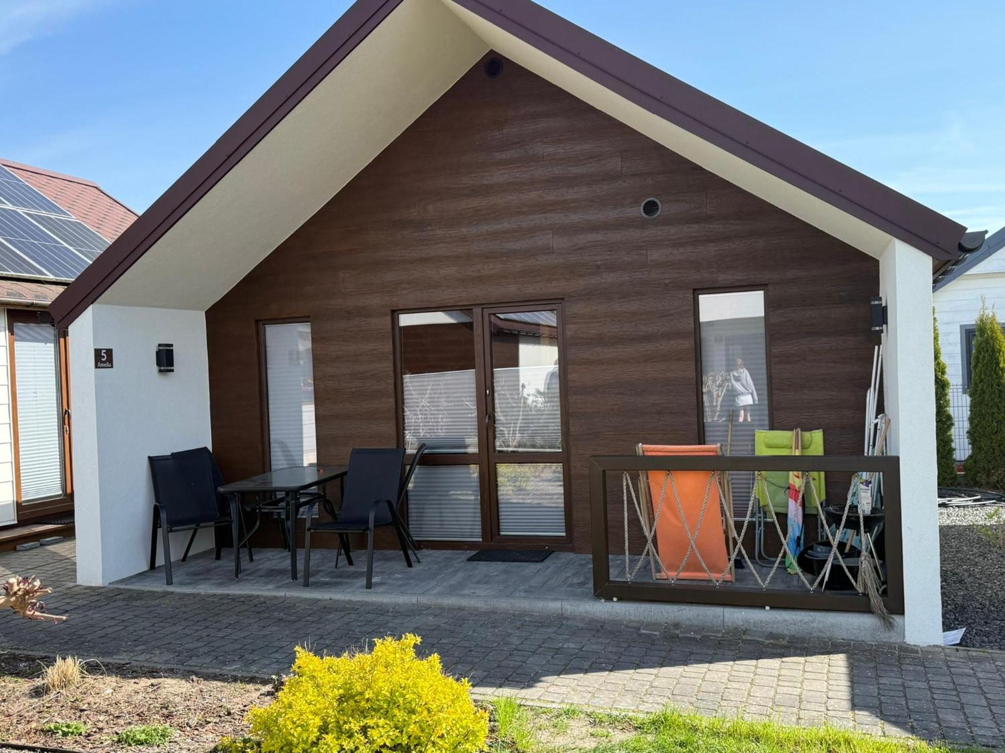 Osrodek Wczasowy Amelia Hotel Jaroslawiec Exterior photo